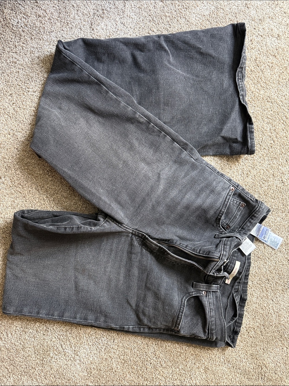 Levi ribcage bell Jean